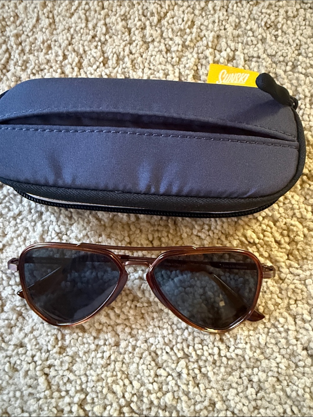 Women's Brown Aviator Sunglasses with Dark Lenses